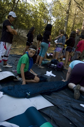 Acampada y actividades del grupo de Montañeros.